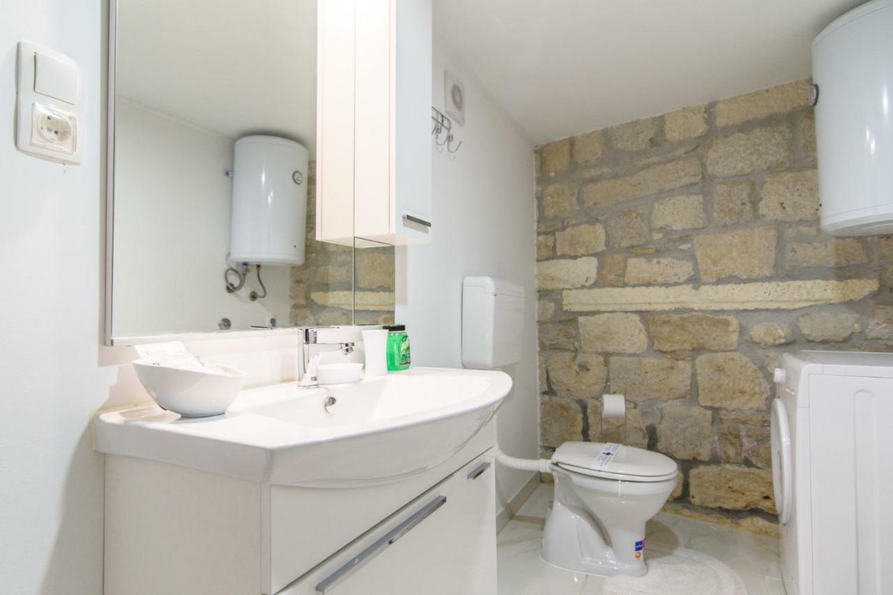 Studio Apartman Rea Trogir Ngoại thất bức ảnh